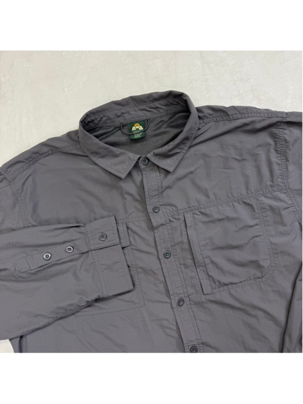 Men's Eastern Mountain Sports Gray Casual Button Down Outdoor Hiking Shirt XXL